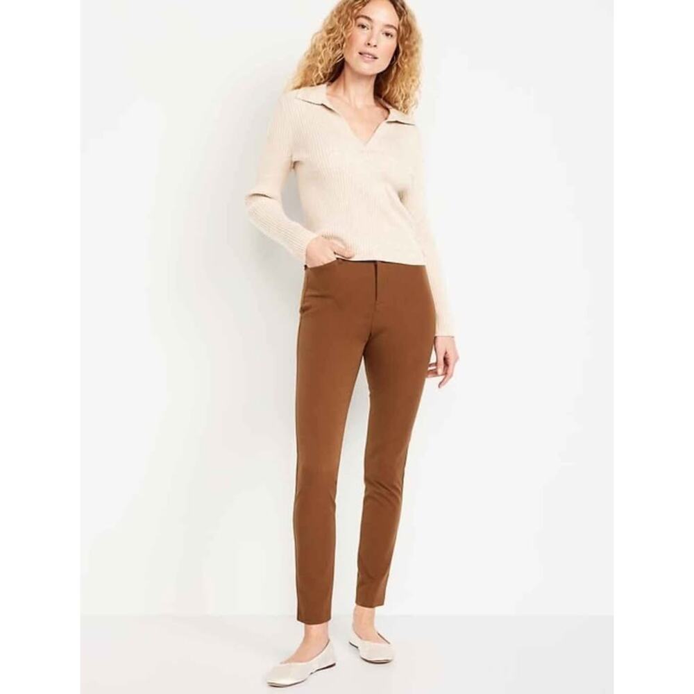 Women's Old Navy High-Rise Pixie Skinny Secret-Smooth Pockets 14 Petite, NWT